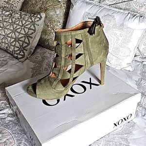 Xoxo heels